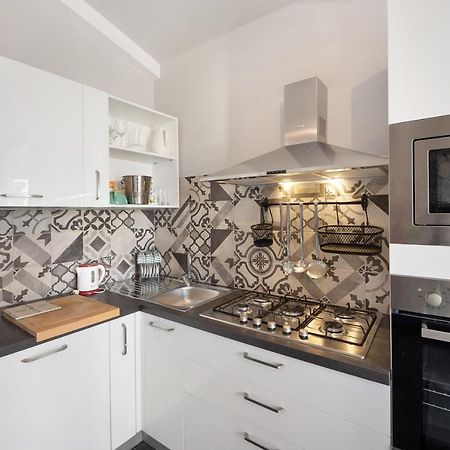 Casa Girasole 600 Mt Dal Mare Apartment Imperia Exterior foto