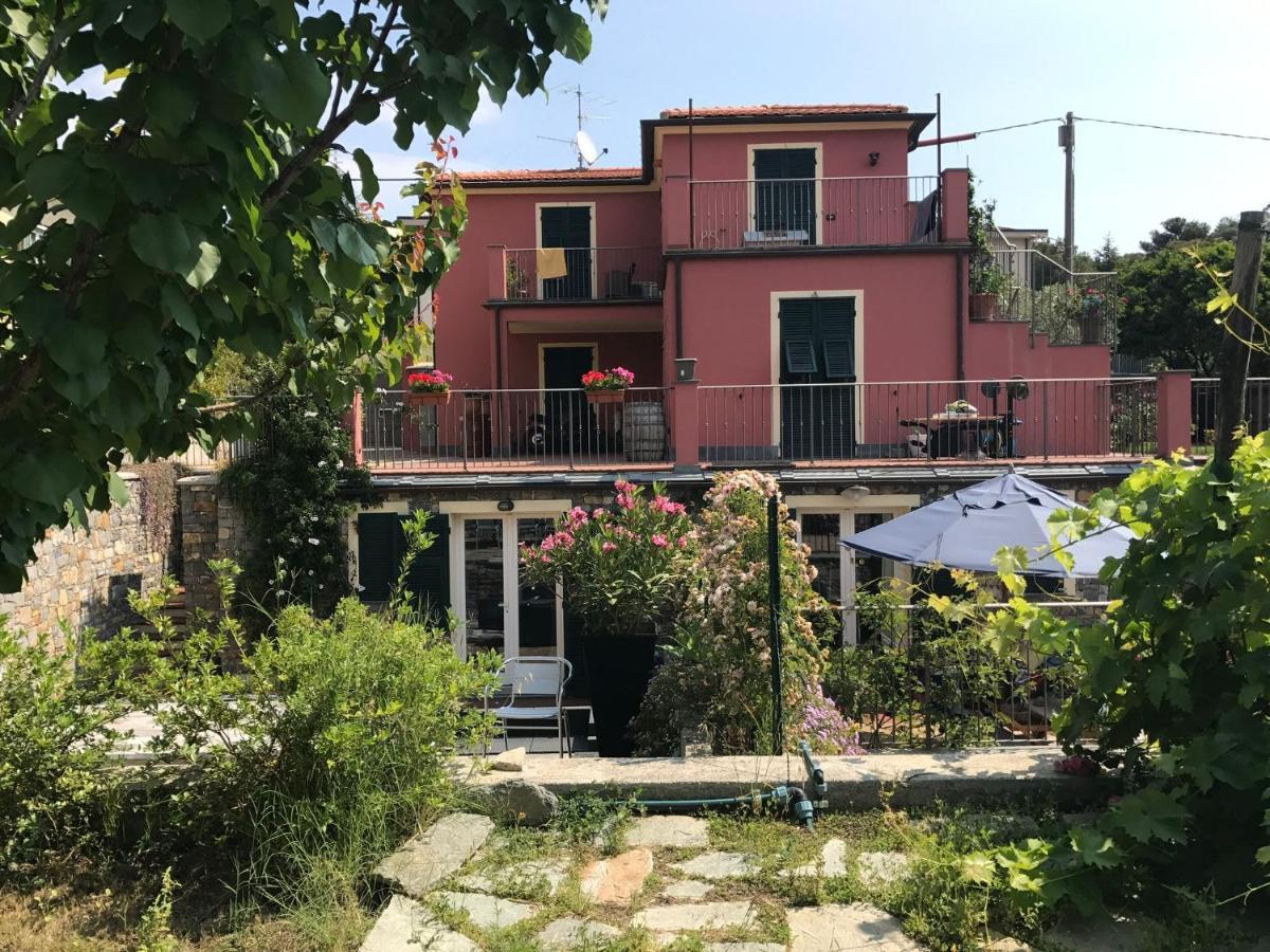 Casa Girasole 600 Mt Dal Mare Apartment Imperia Exterior foto