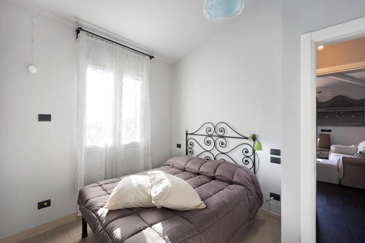 Casa Girasole 600 Mt Dal Mare Apartment Imperia Exterior foto